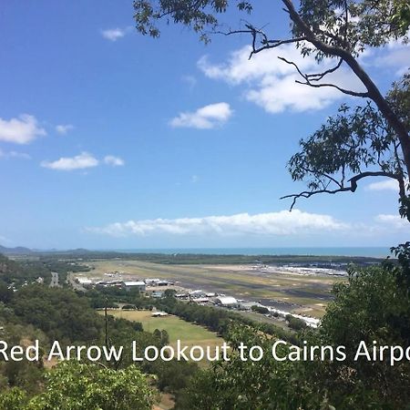 Edge Hill Clean & Green Cairns, 7 Minutes From The Airport, 7 Minutes To Cairns Cbd & Reef Fleet Terminal 외부 사진